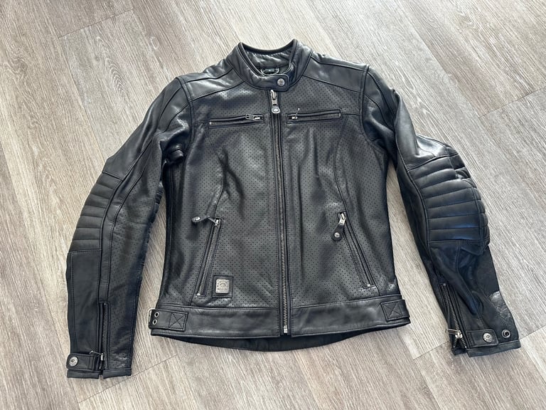 Womens Harley Davidson "Epic" Black Leather Riding Jacket. Size Medium. BNWOT