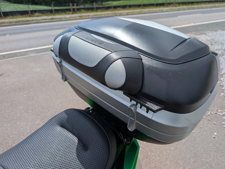 2014 KAWASAKI ZZR1400 PERFORMANCE SPORT