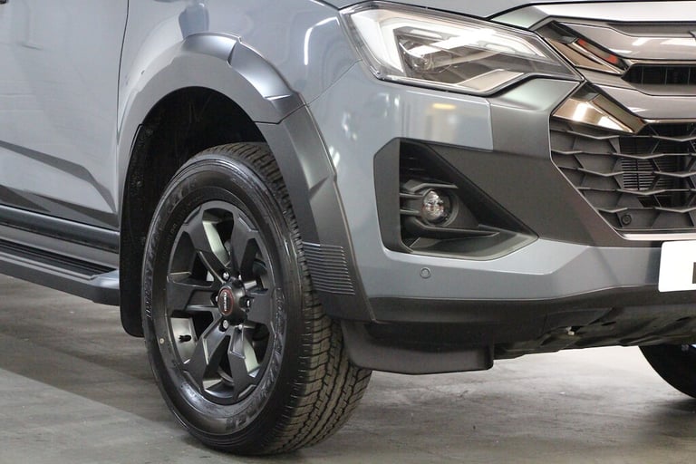 1969 Isuzu D-Max 1.9 TD V-Cross Steel Edition Double Cab Auto 4WD [164] (GORGEOUS STEEL) Pick Up ...