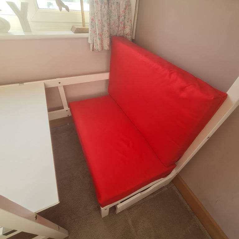 Noa & Nani High Sleeper Cabin Bed with Underseating Area and Storage Drawers, Very Good Condition 