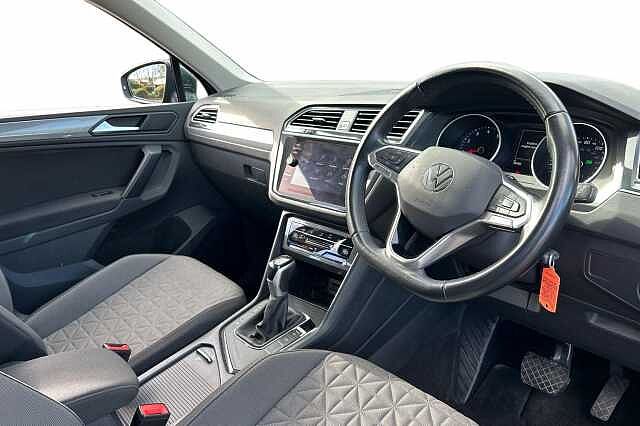 2022 Volkswagen Tiguan 1.5 TSI 150 Life 5dr DSG Estate Petrol Automatic