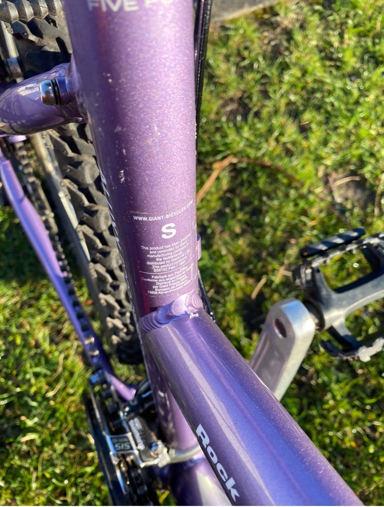 Ladies giant 17” bike