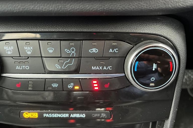 2022 Ford Puma 1.0 EcoBoost Hybr mHEV 155 ST-Line Vignale 5dr DCT - PARKING SENSORS, HEATE Hatchb...