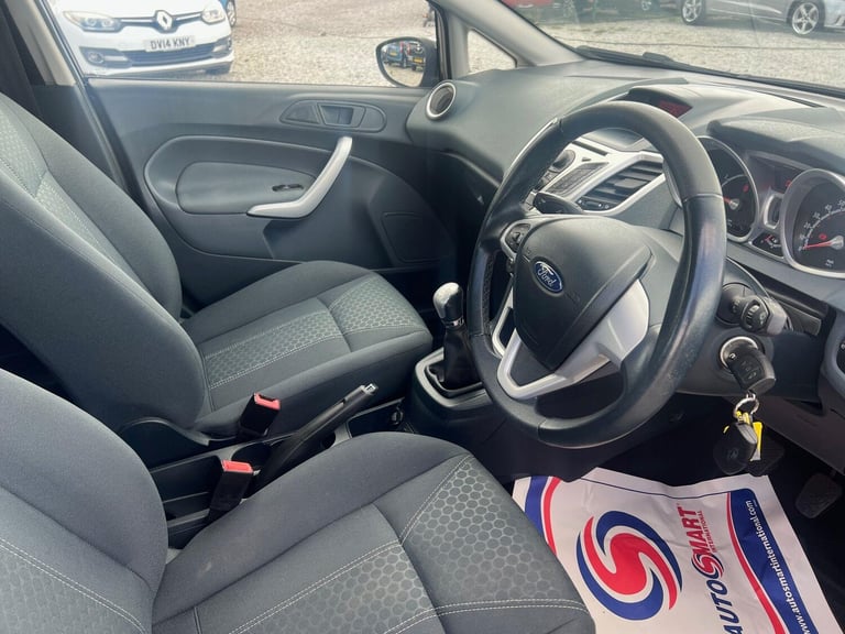 2011 Ford Fiesta 1.4 Zetec 5dr HATCHBACK Petrol Manual