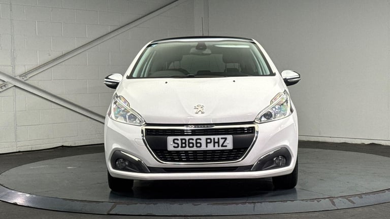 2016 Peugeot 208 1.2 PureTech 82 Allure 3dr HATCHBACK PETROL Manual