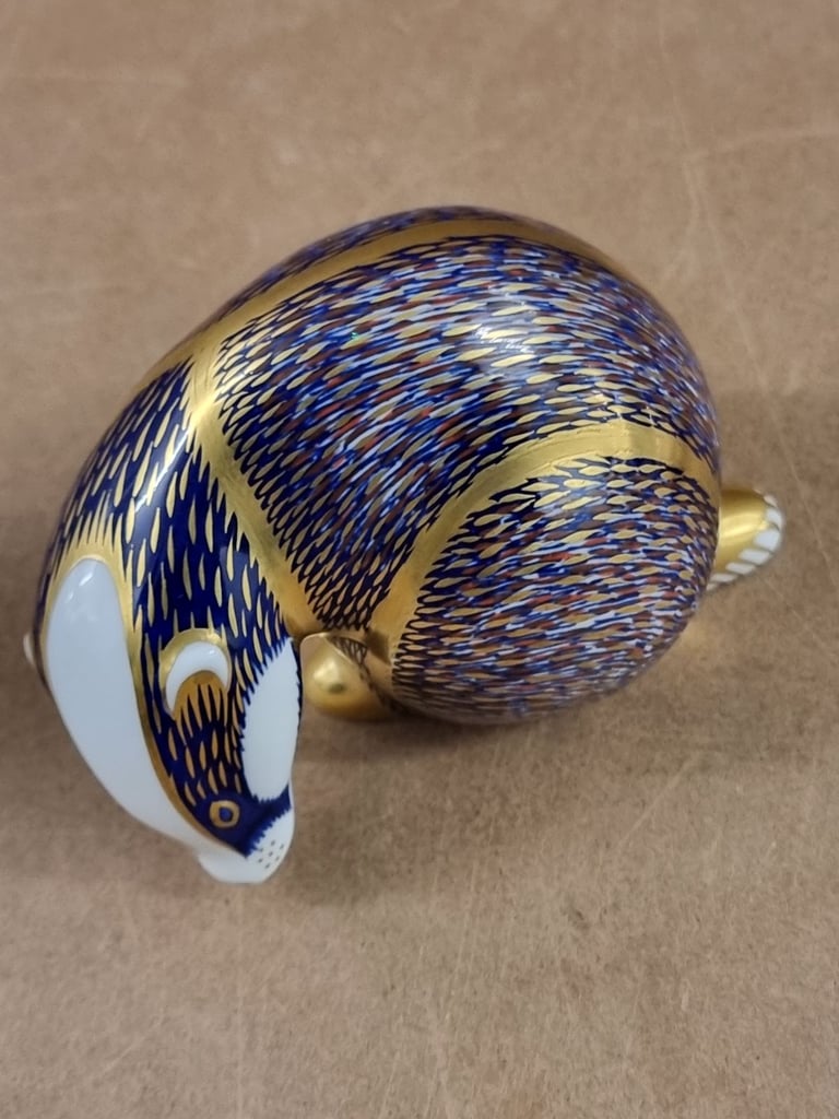 Royal Crown Derby Badger Paperweight