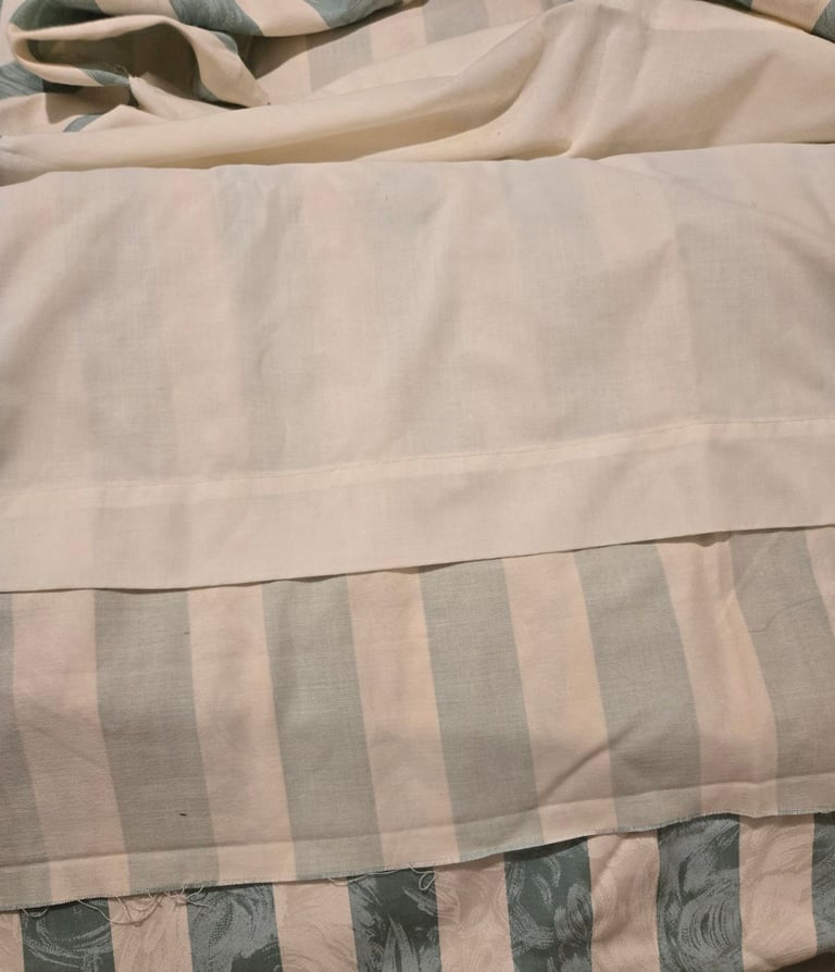 Qualty heavy lined curtains 56"x52"