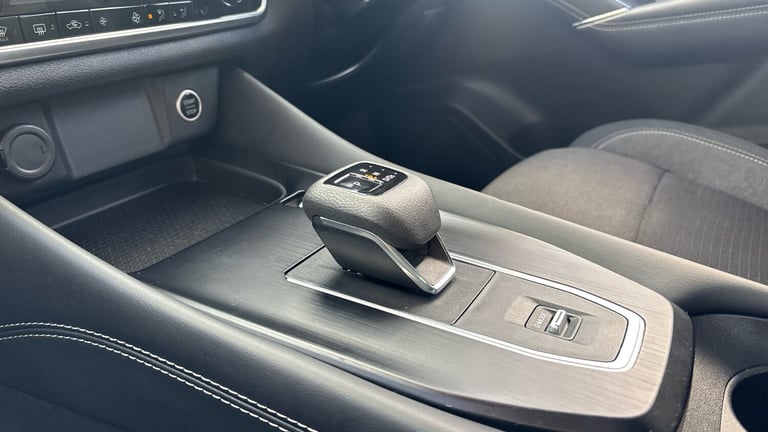 2023 Nissan Qashqai 1.3 DiG-T MH 158 N-Connecta 5dr Xtronic Petrol Hatchback Hatchback Petrol Aut...