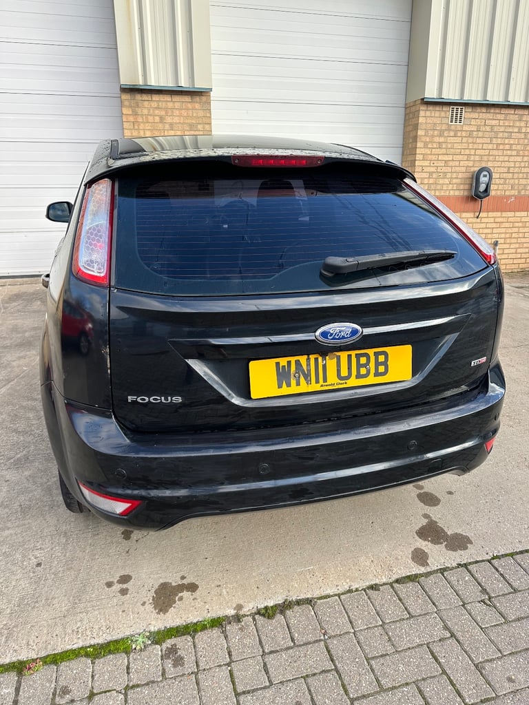 2011 Ford Focus 1.6 Tdci Diesel 12 Months Mot Full Service Good Condition Car