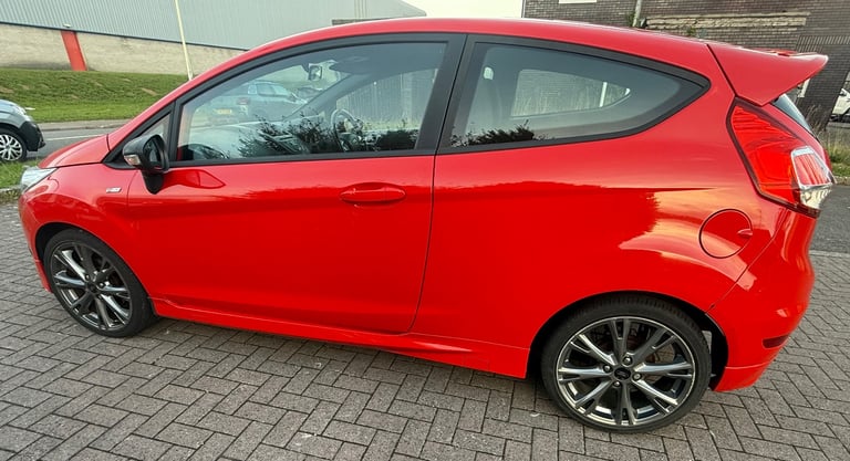 Ford fiesta st line. 