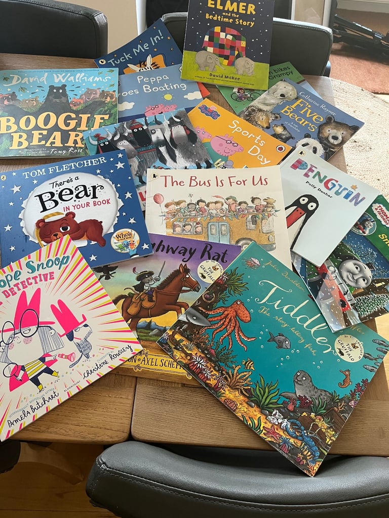 Bundle of 15 Excellent Conditio Toddler Books Inc Julia, Donaldson, David Williams, Tom Fletcher etc
