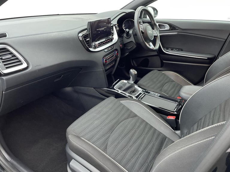 2023 Kia Pro Ceed 1.5 T-GDi GT-Line Shooting Brake 5dr Petrol Manual Euro 6 (s/s) (158 bhp) ESTAT...