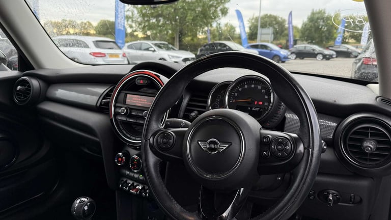 2016 MINI Hatch 1.5 Cooper 3dr HATCHBACK PETROL Manual