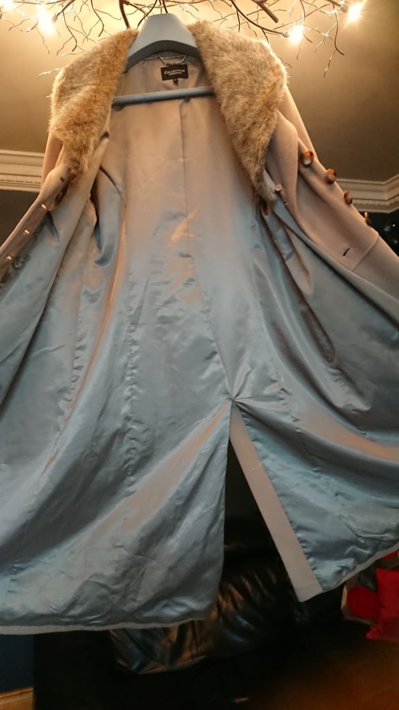 Debhenams collection coat