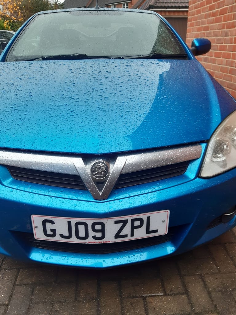 Vauxhall, TIGRA, Convertible, 2009, Manual, 1364 (cc),2 doors - Image 3