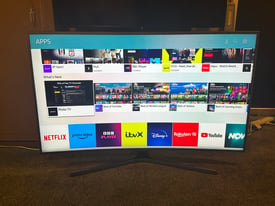 55” smart tv Samsung Curved 4K UHD excellent condition…few years old 