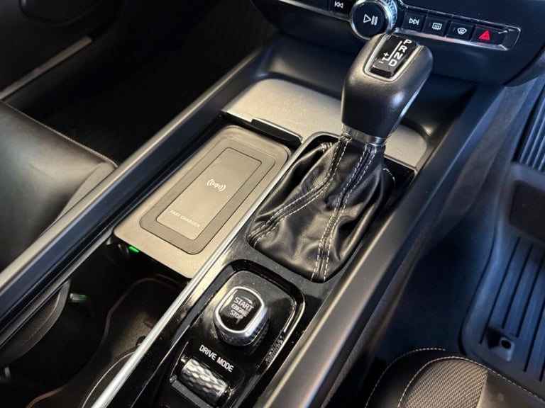  Volvo V60 2.0 D4 [190] R DESIGN Pro 5dr Auto Diesel