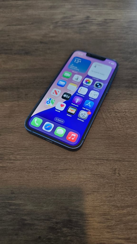 Apple iPhone 13 mini
