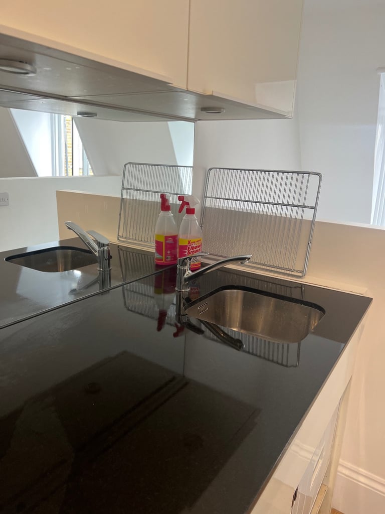 image for Professional Cleaners Available Immediately - Domestic, Airbnb, End Of Tenancy & Commercial Cleaning