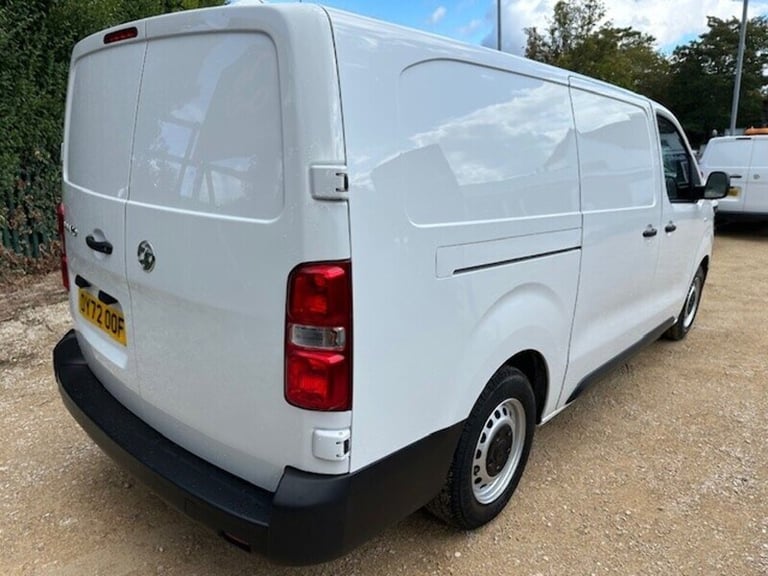 2022 Vauxhall Vivaro 2900 1.5TD DYNAMIC LWB L2 100PS Medium Van Diesel Manual
