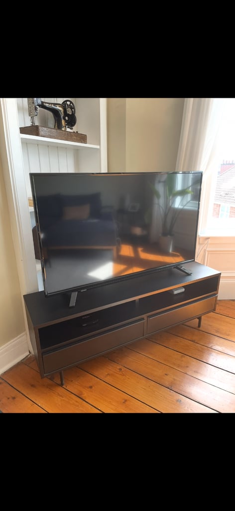 Toshiba 49-inch UHD Smart TV