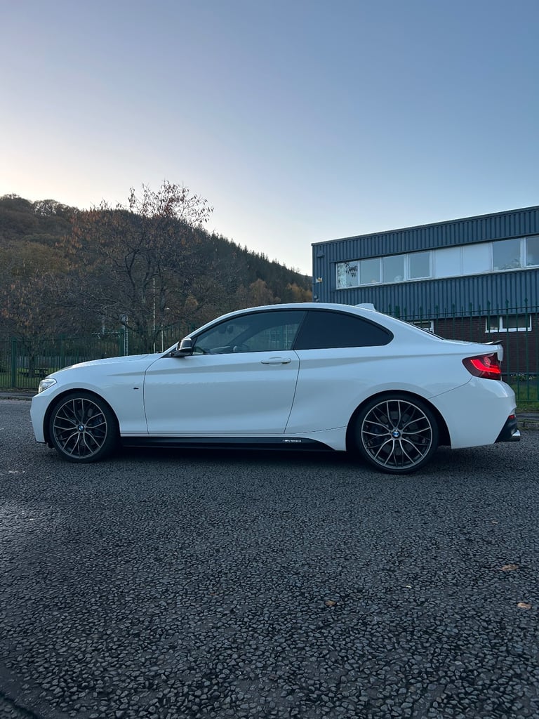 BMW, 2 SERIES, Coupe, 2015, Semi-Auto, 2979 (cc), 2 doors