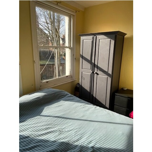 Large One Bedroom Flat on Bedford Hill, Balham, SW12 9HJ