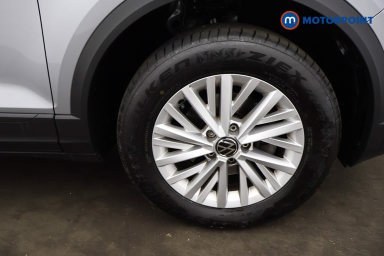 2023 Volkswagen T-Roc 1.5 TSI Life 5dr SUV Petrol Manual