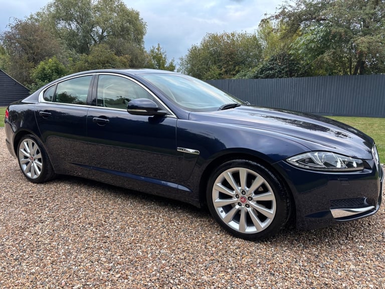 2015 Jaguar XF 2.2d Portfolio Auto Euro 5 (s/s) 4dr Diesel