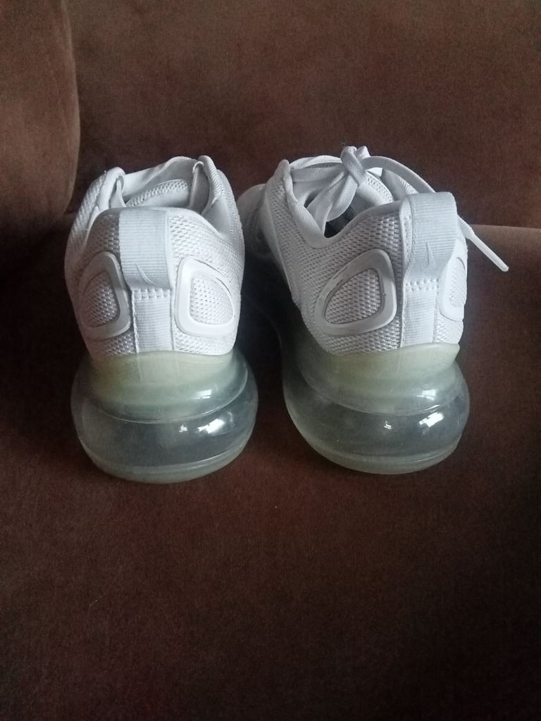 Nike air 720. size 4