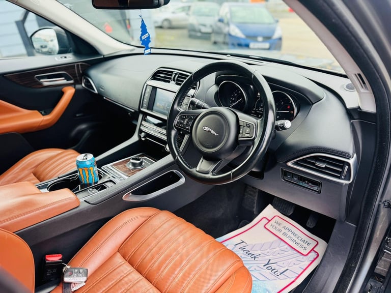 2017 Jaguar F-Pace 2.0d Portfolio 5dr Auto AWD ESTATE DIESEL Automatic