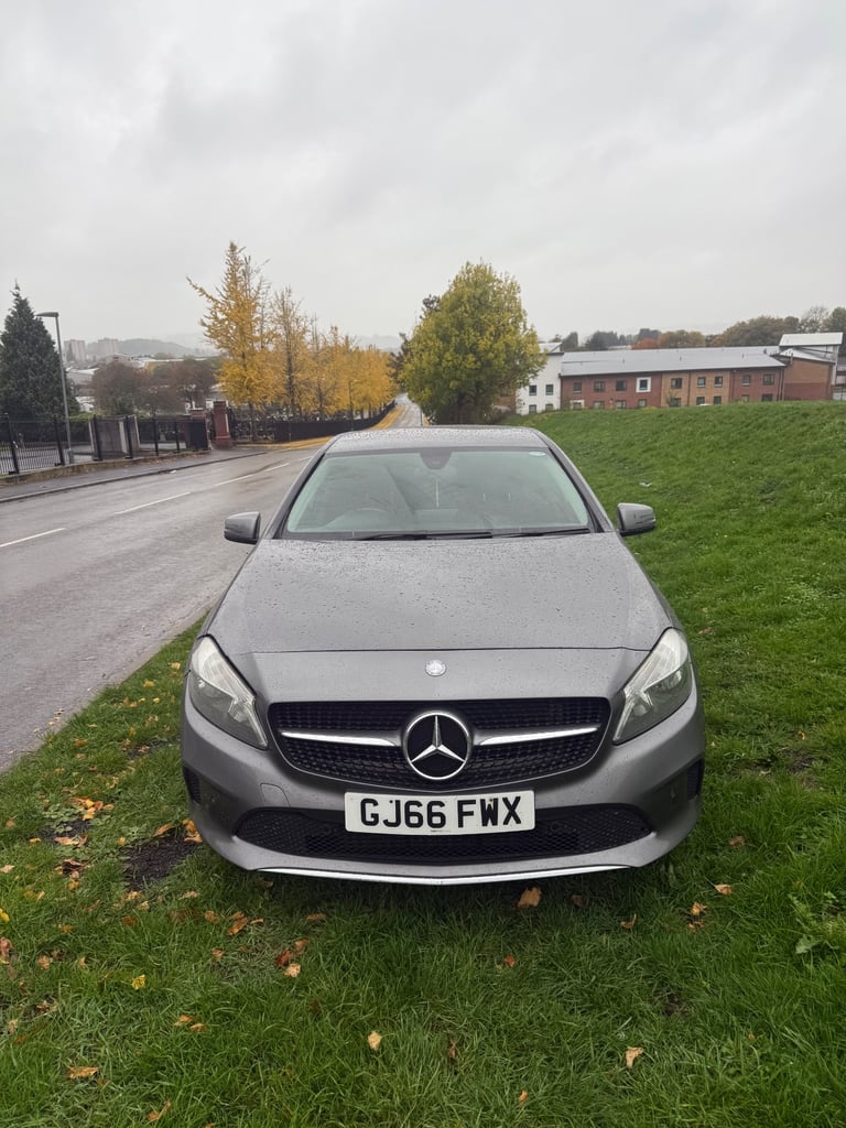 Mercedes-Benz, A CLASS, Hatchback, 2016, Manual, 1595 (cc), 5 doors