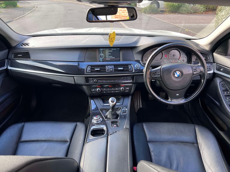 BMW, 5 SERIES, Saloon, 2011, Manual, 1995 (cc), 4 doors