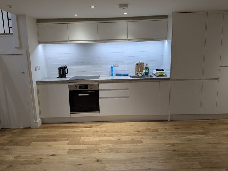 Fantastic Newington flat, available immediately