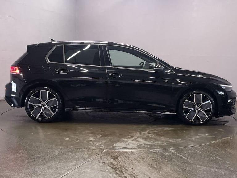 2025 25 VOLKSWAGEN GOLF 1.5 ETSI MHEV BLACK EDITION HATCHBACK 5DR PETROL HYBRID 