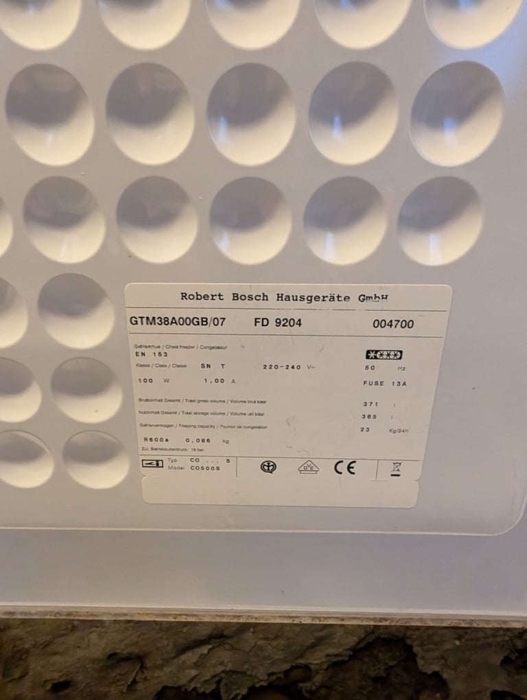 Large chest freezer bosch 