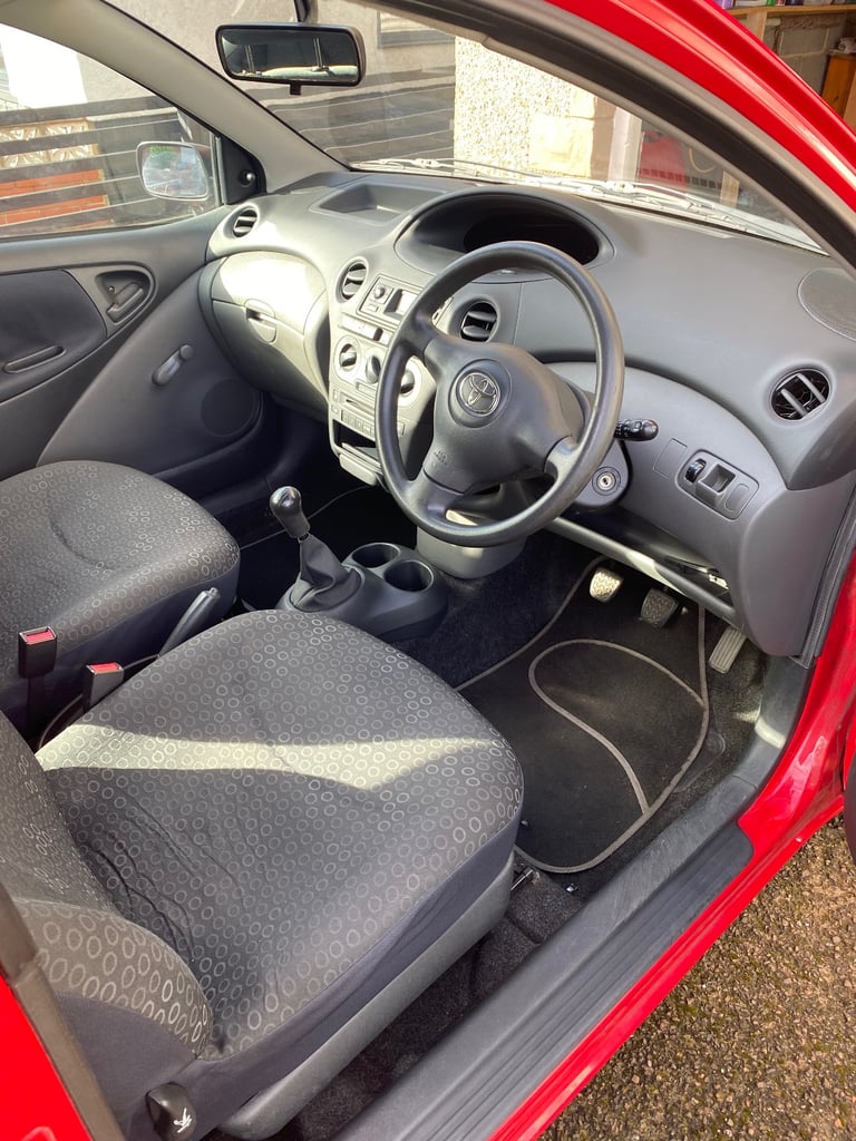 Toyota, YARIS, Hatchback, 2003, Manual, 998 (cc), 3 doors