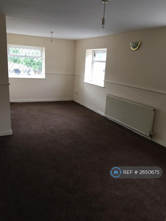 image for 1 bedroom flat in Chapel Lane, Halifax, HX3 (1 bed) (#2650675)