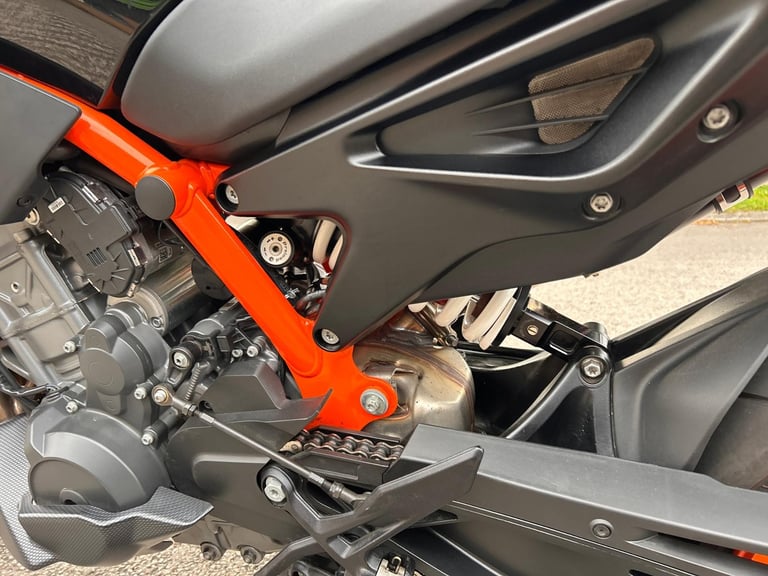 2023 KTM 890 DUKE R 23 Blue Black Sports Naked