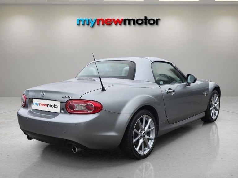 2015 Mazda MX-5 2.0i Sport Tech Roadster Euro 5 2dr CONVERTIBLE Petrol Manual
