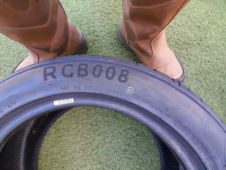 195 55 16 tyre in 8mm tread West London Area