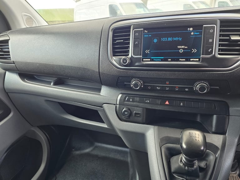2020 Peugeot Expert 1400 2.0 BlueHDi 120 Professional LWB Van PANEL VAN Diesel Manual
