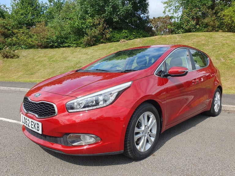 KIA CEED 1.6 CRDi 2 EcoDynamics 5dr Tax £20 Super condition Recent major service