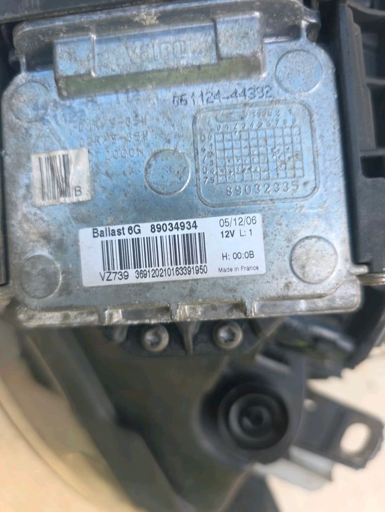 image for Headlight Xenon BMW Series 1