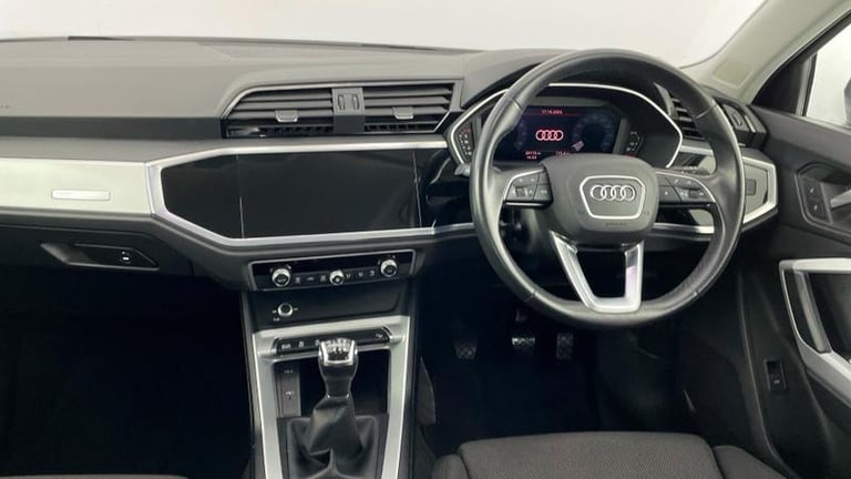 2022 Audi Q3 Sport 35 TFSI  150 PS 6-speed Manual SUV Petrol Manual