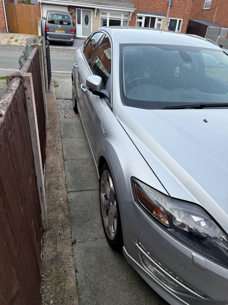 Ford, MONDEO, Hatchback, 2012, Semi-Auto, 1999 (cc), 5 doors