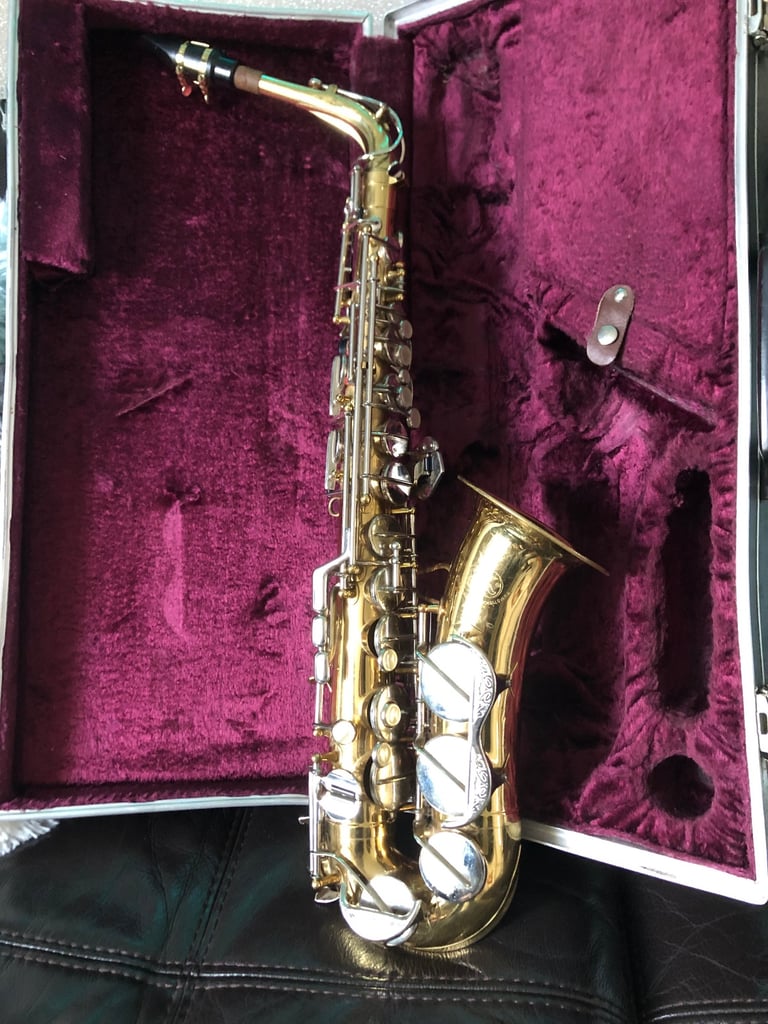 Saxophone 