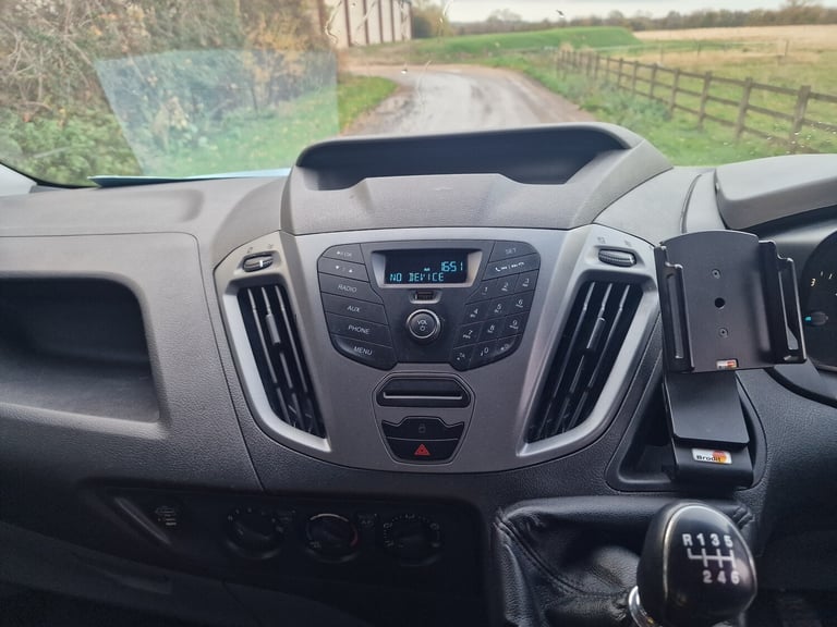 2017 Ford Transit Custom  Yellow  Drives Perfect  10m MOT  Ex AA  ULEZ