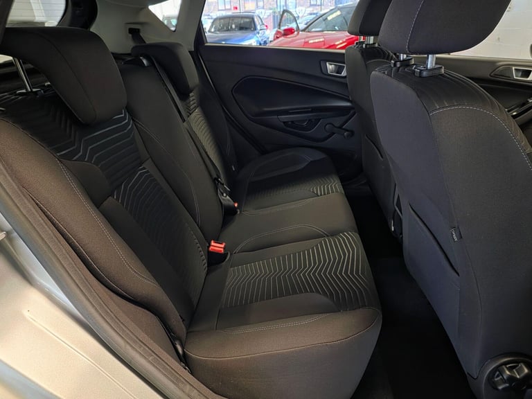  Ford Fiesta 1.6 Titanium Powershift Euro 5 5dr Petrol Automatic