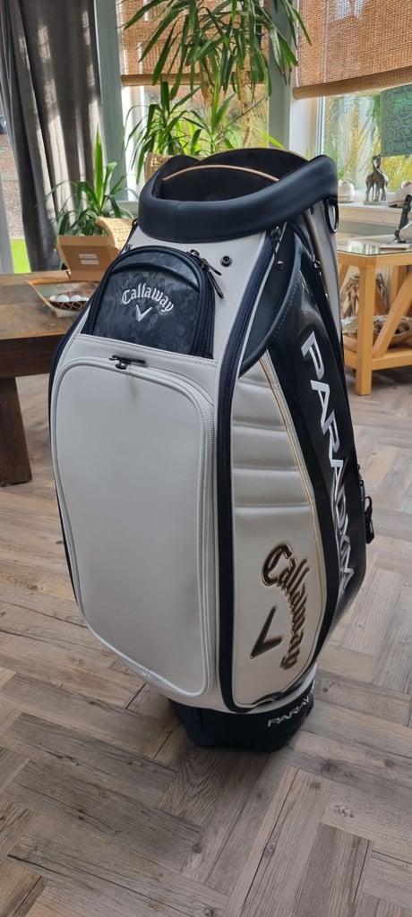 Rare 2025 Callaway,  paradym pro bag  brand new 